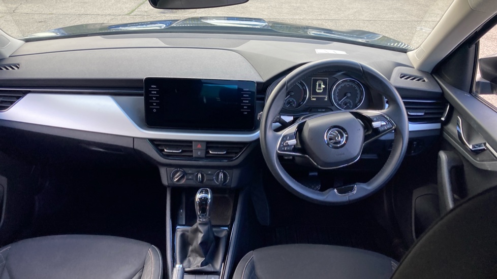 Skoda Kamiq 1.5 TSI SE Drive 5dr DSG Petrol Hatchback - Image 9