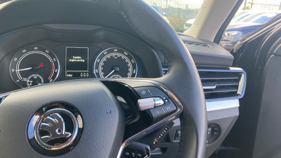 Skoda Kamiq 1.5 TSI SE Drive 5dr DSG Petrol Hatchback - Image 18