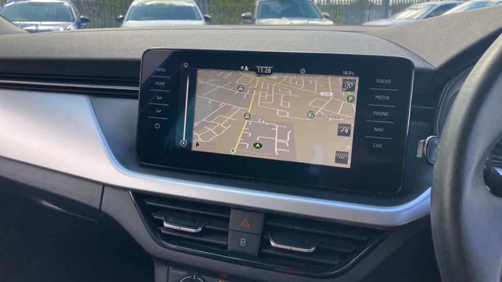 Skoda Kamiq 1.5 TSI SE Drive 5dr DSG Petrol Hatchback - Image 33