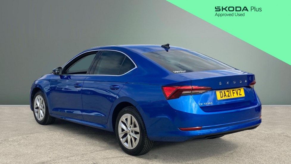 Skoda Octavia 1.5 TSI SE L 5dr Petrol Hatchback - Image 3