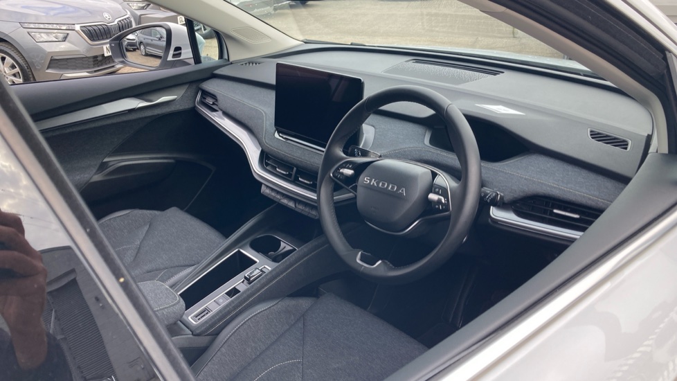 Skoda Elroq 210kW 85 Edition 82kWh 5dr Auto Electric Estate - Image 6
