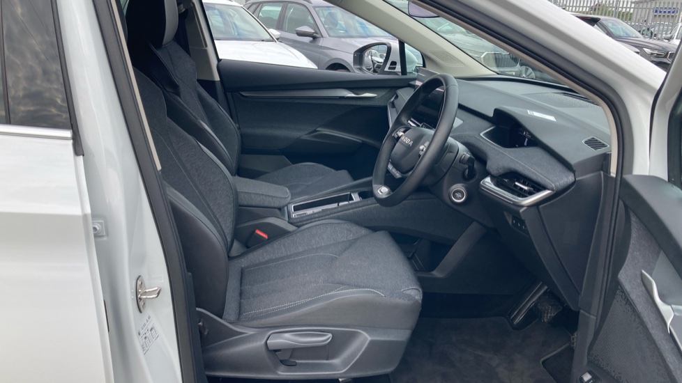Skoda Elroq 210kW 85 Edition 82kWh 5dr Auto Electric Estate - Image 15