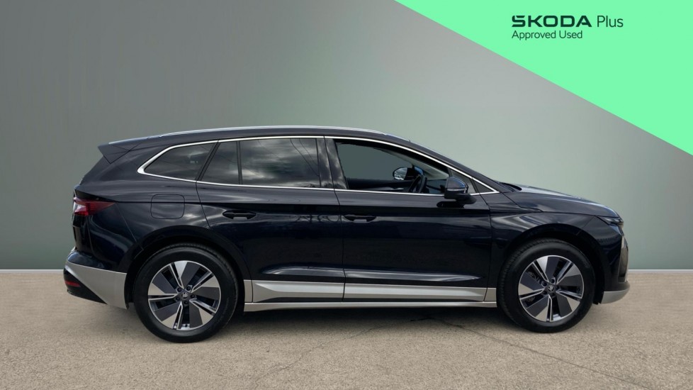 Skoda Enyaq 210kW 85 Edition 82kWh 5dr Auto Electric Estate - Image 4