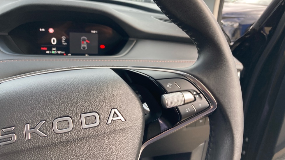 Skoda Enyaq 210kW 85 Edition 82kWh 5dr Auto Electric Estate - Image 18