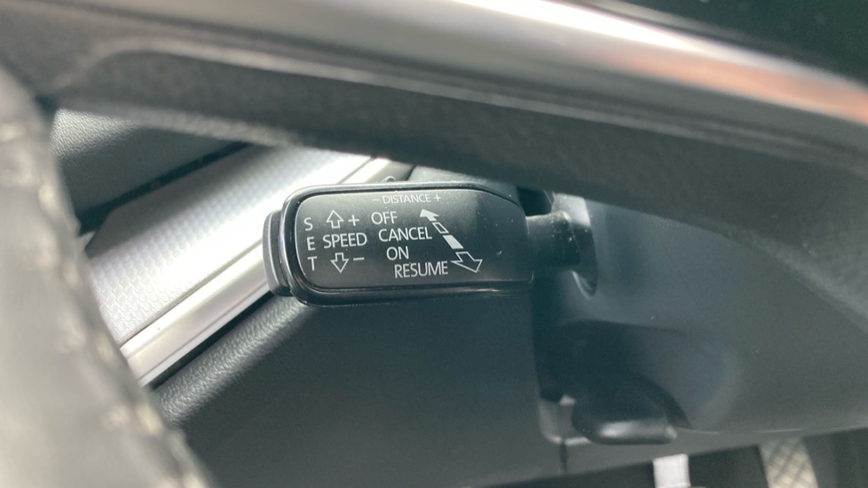 Skoda Enyaq 210kW 85 Edition 82kWh 5dr Auto Electric Estate - Image 31