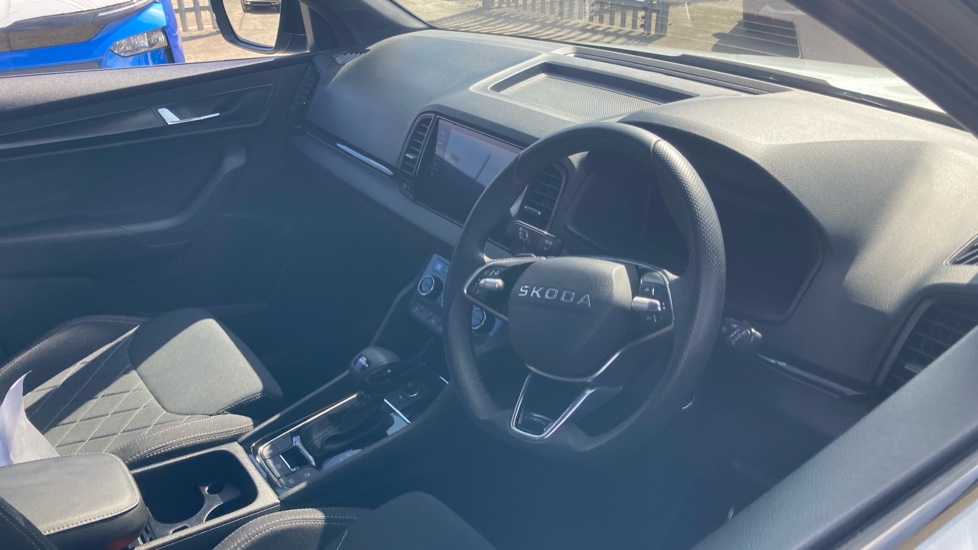 Skoda Karoq 1.5 TSI Sportline Edition 5dr DSG Petrol Estate - Image 6