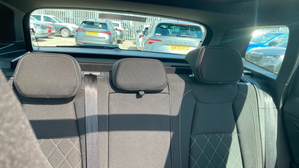 Skoda Karoq 1.5 TSI Sportline Edition 5dr DSG Petrol Estate - Image 16