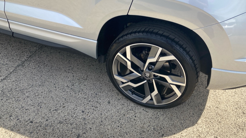 Skoda Karoq 1.5 TSI Sportline Edition 5dr DSG Petrol Estate - Image 22