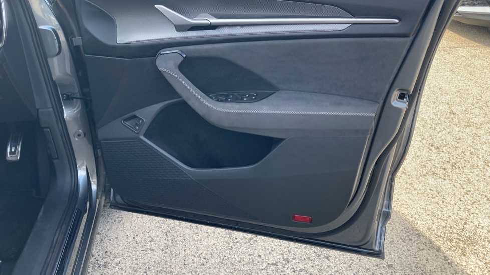 Skoda Kodiaq 1.5 TSI iV 204 SportLine 5dr DSG Estate - Image 19