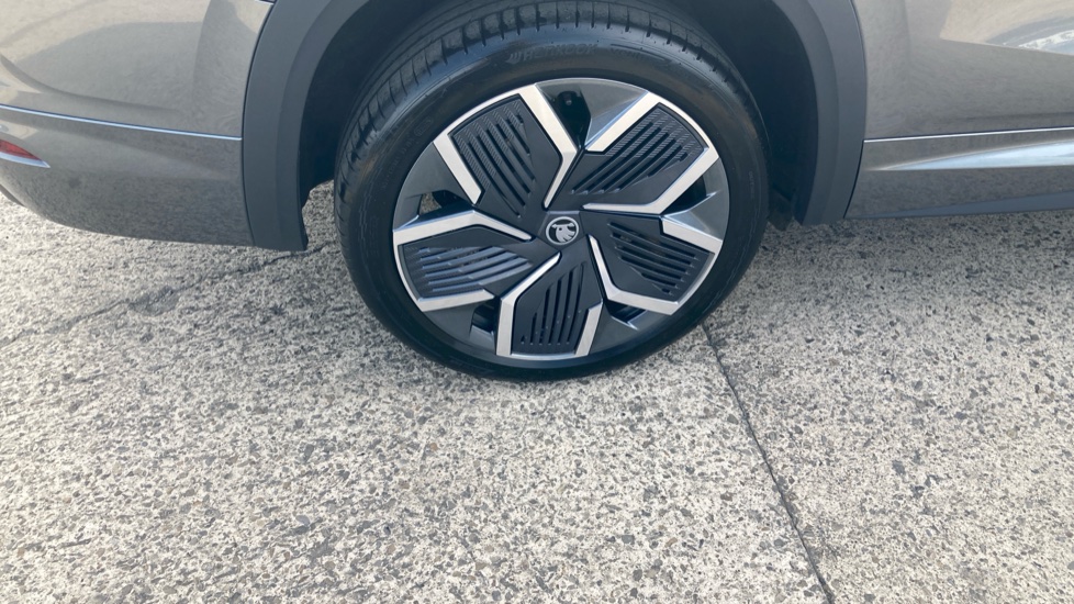 Skoda Kodiaq 1.5 TSI iV 204 SportLine 5dr DSG Estate - Image 21