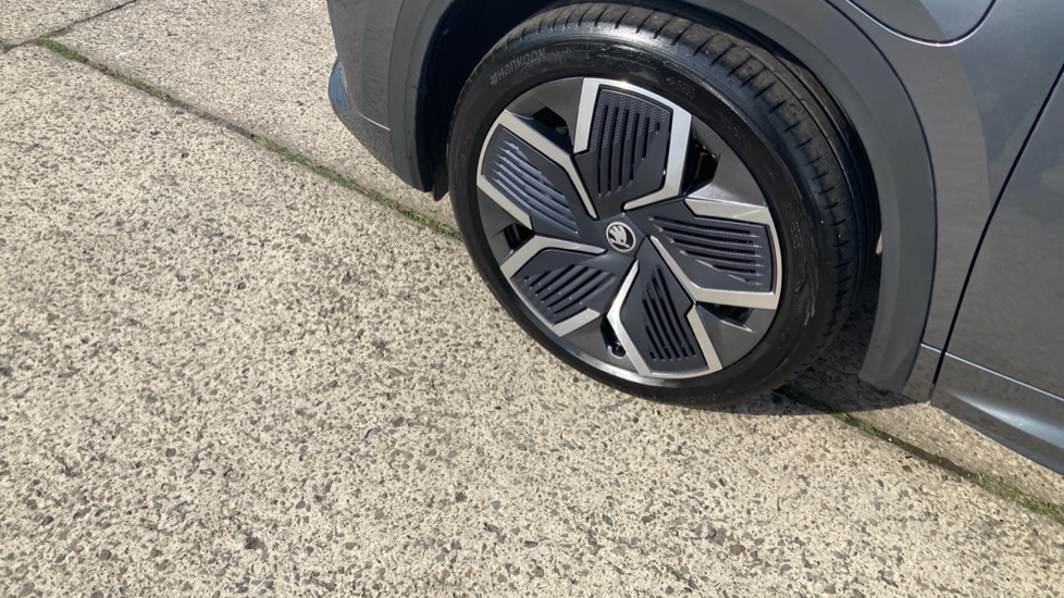 Skoda Kodiaq 1.5 TSI iV 204 SportLine 5dr DSG Estate - Image 23
