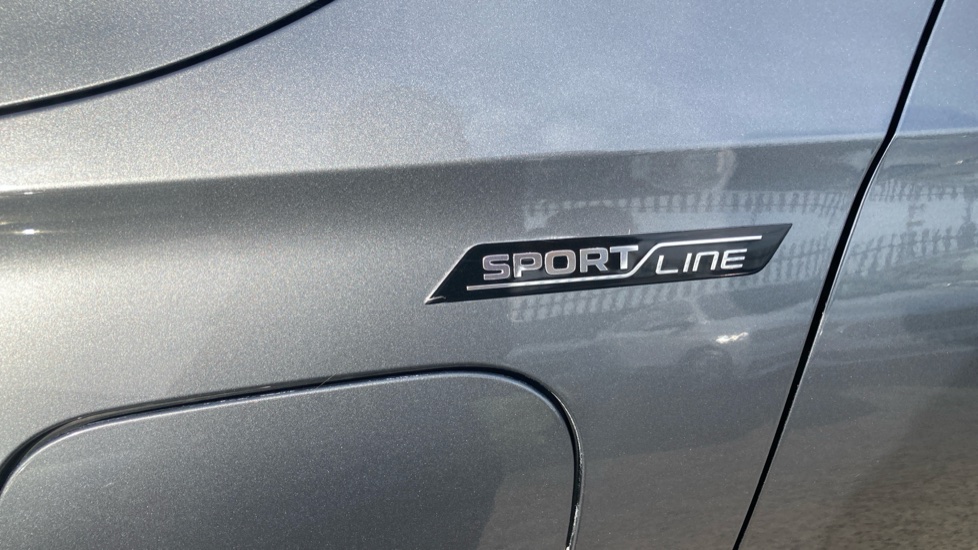 Skoda Kodiaq 1.5 TSI iV 204 SportLine 5dr DSG Estate - Image 25