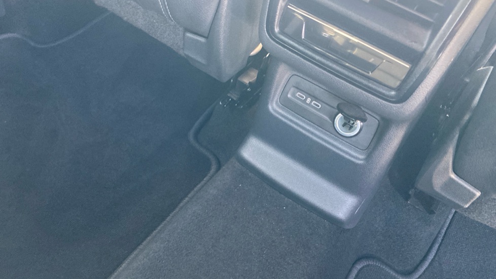 Skoda Kodiaq 1.5 TSI iV 204 SportLine 5dr DSG Estate - Image 40