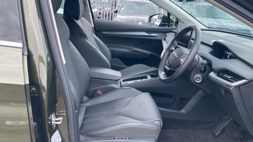 Skoda Enyaq 210kW 85 Edition 82kWh 5dr Auto Electric Estate - Image 15