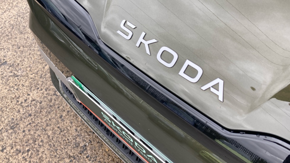 Skoda Enyaq 210kW 85 Edition 82kWh 5dr Auto Electric Estate - Image 26