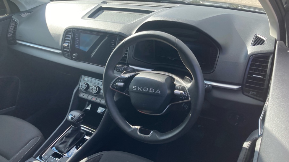 Skoda Karoq 1.5 TSI SE Edition 5dr DSG Petrol Estate - Image 10