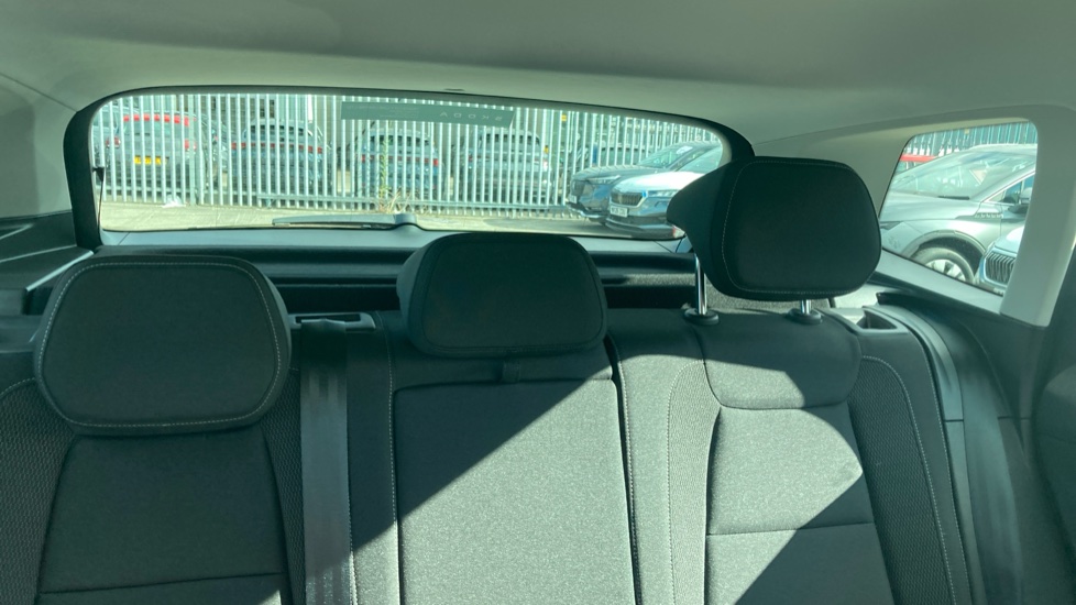 Skoda Karoq 1.5 TSI SE Edition 5dr DSG Petrol Estate - Image 16