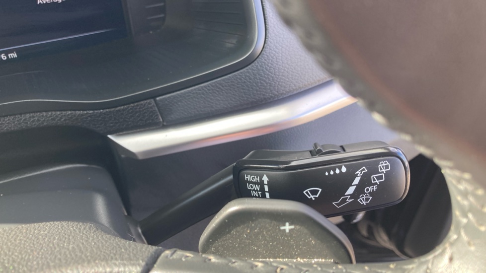 Skoda Karoq 1.5 TSI SE Edition 5dr DSG Petrol Estate - Image 29