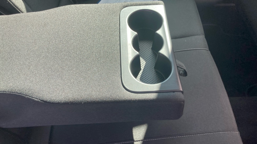 Skoda Karoq 1.5 TSI SE Edition 5dr DSG Petrol Estate - Image 40