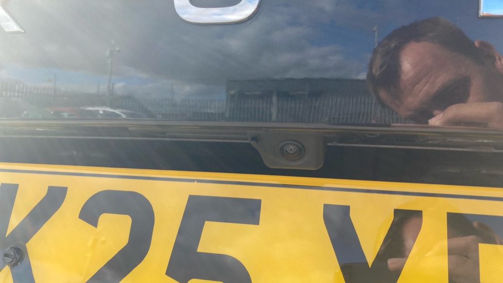 Skoda Karoq 1.5 TSI SE Edition 5dr DSG Petrol Estate - Image 42