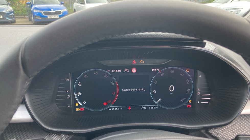 Skoda Fabia 1.0 TSI Design Edition 5dr Petrol Hatchback - Image 11