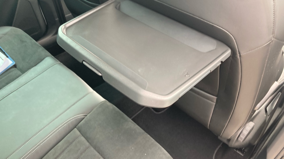 Skoda Karoq 1.5 TSI SE L 5dr DSG Petrol Estate - Image 38