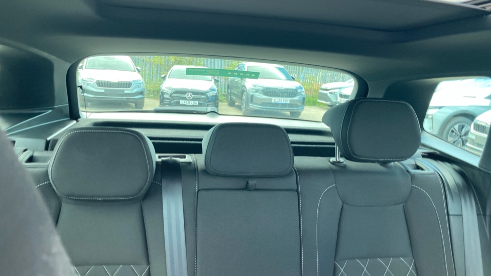 Skoda Karoq 1.5 TSI Sportline Edition 5dr DSG Petrol Estate - Image 16