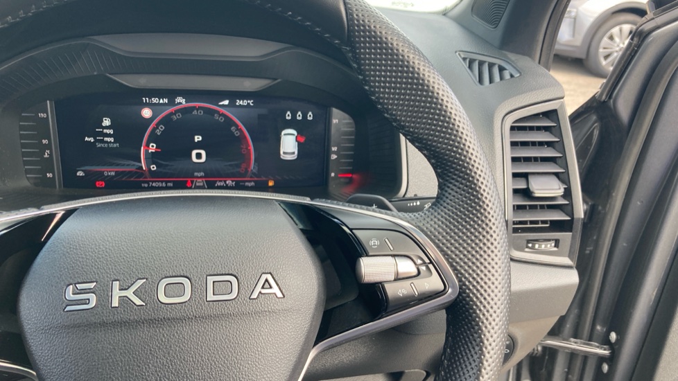 Skoda Karoq 1.5 TSI Sportline Edition 5dr DSG Petrol Estate - Image 18