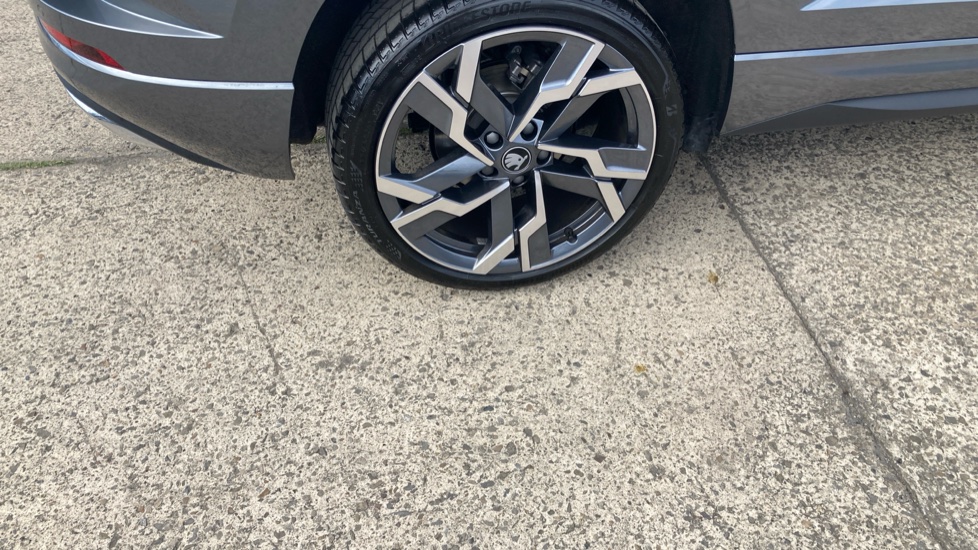 Skoda Karoq 1.5 TSI Sportline Edition 5dr DSG Petrol Estate - Image 21