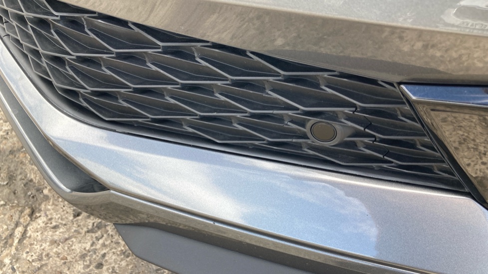 Skoda Karoq 1.5 TSI Sportline Edition 5dr DSG Petrol Estate - Image 26