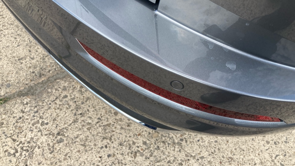Skoda Karoq 1.5 TSI Sportline Edition 5dr DSG Petrol Estate - Image 42
