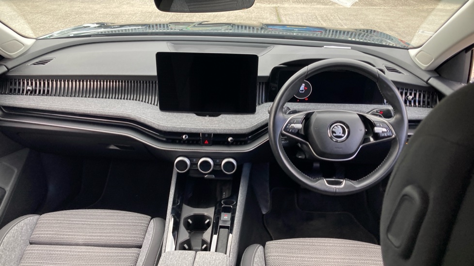 Skoda Superb 1.5 TSI e-TEC SE Technology 5dr DSG Petrol Estate - Image 9