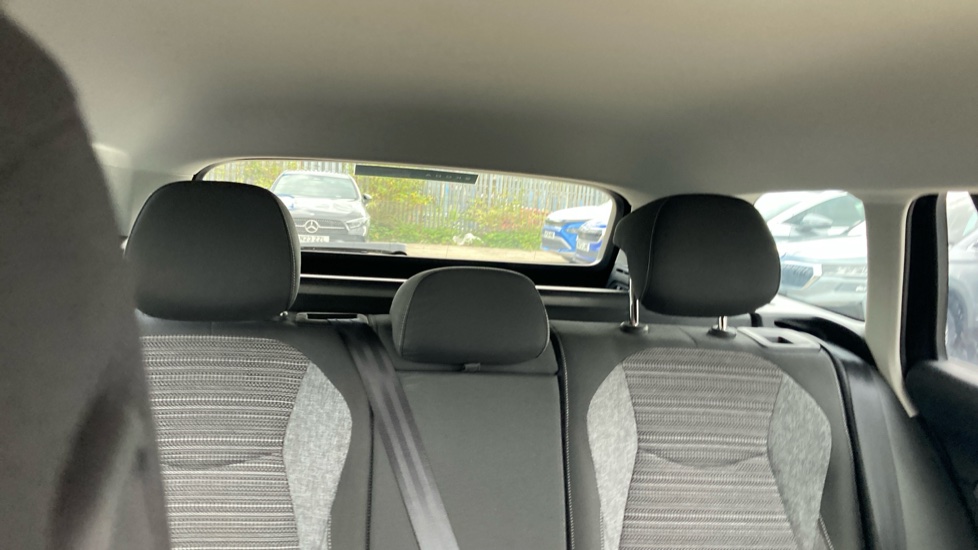 Skoda Superb 1.5 TSI e-TEC SE Technology 5dr DSG Petrol Estate - Image 16
