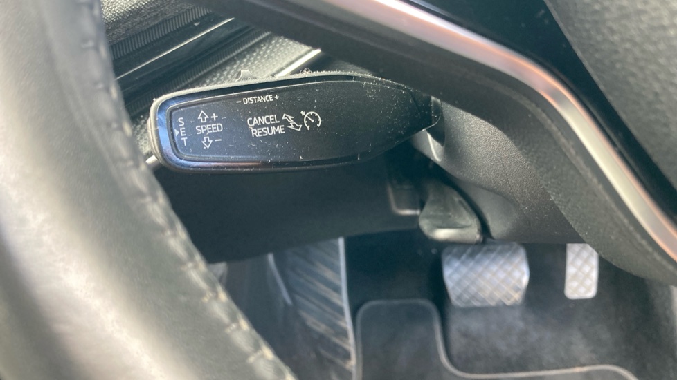 Skoda Superb 1.5 TSI e-TEC SE Technology 5dr DSG Petrol Estate - Image 29