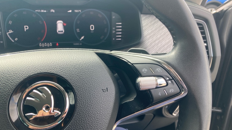 Skoda Kodiaq 1.5 TSI SE L Executive 5dr DSG [7 Seat] Petrol Estate - Image 18