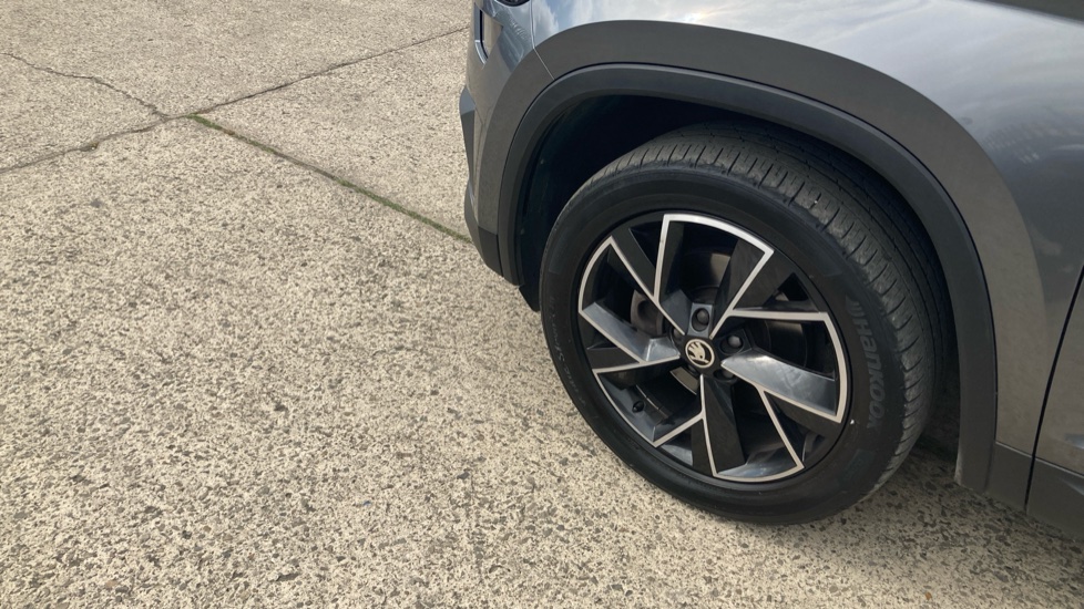 Skoda Kodiaq 1.5 TSI SE L Executive 5dr DSG [7 Seat] Petrol Estate - Image 23