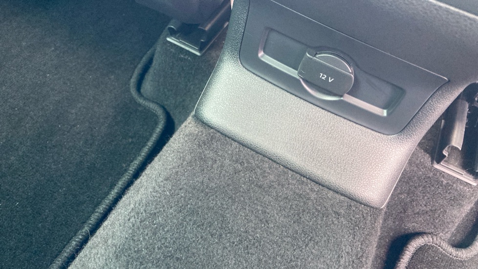 Skoda Kodiaq 1.5 TSI SE L Executive 5dr DSG [7 Seat] Petrol Estate - Image 39