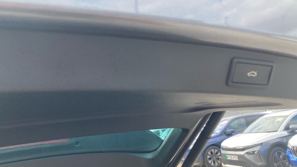 Skoda Kodiaq 1.5 TSI SE L Executive 5dr DSG [7 Seat] Petrol Estate - Image 43