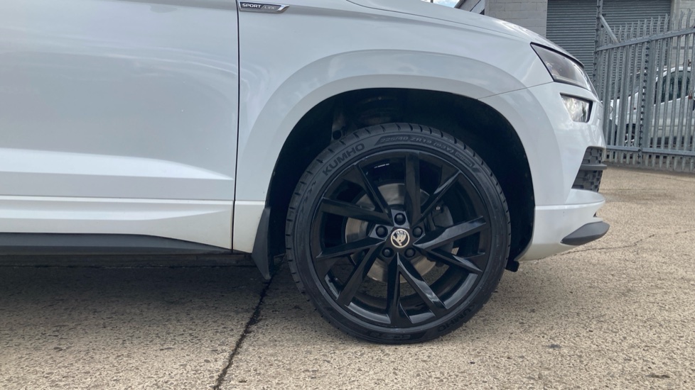 Skoda Karoq 1.5 TSI Sport Line 5dr DSG Petrol Estate - Image 5
