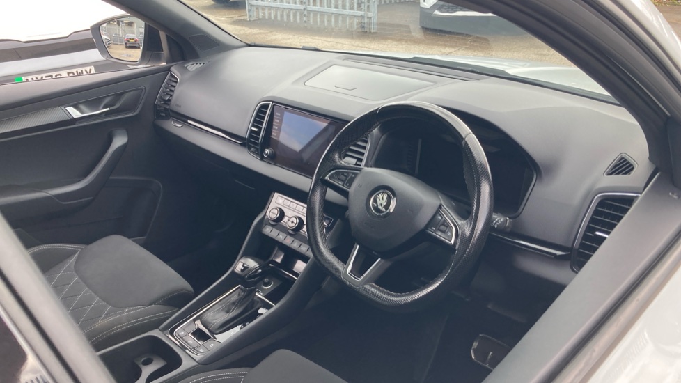 Skoda Karoq 1.5 TSI Sport Line 5dr DSG Petrol Estate - Image 6