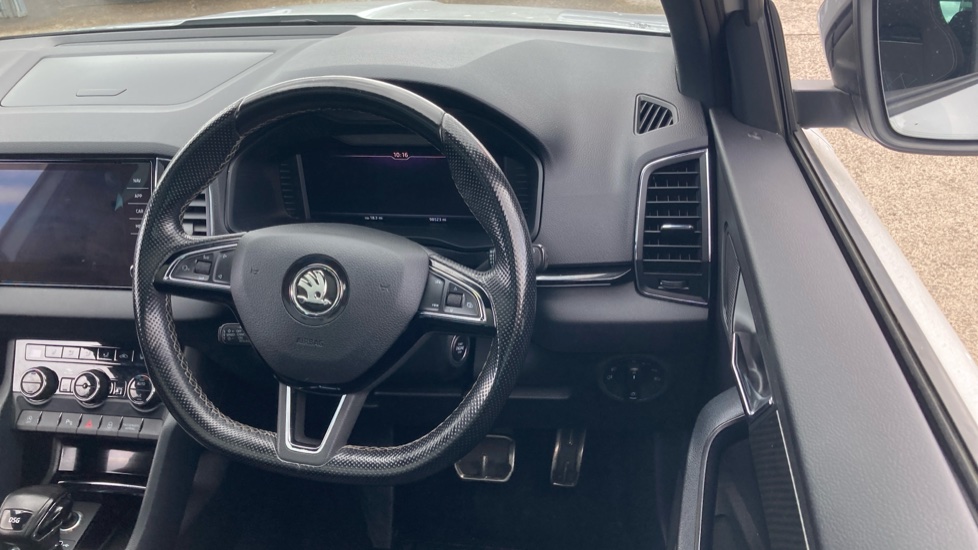 Skoda Karoq 1.5 TSI Sport Line 5dr DSG Petrol Estate - Image 10