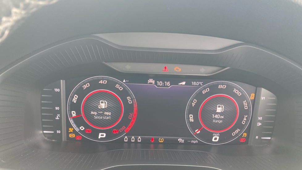 Skoda Karoq 1.5 TSI Sport Line 5dr DSG Petrol Estate - Image 11