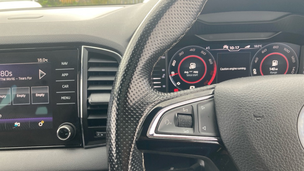 Skoda Karoq 1.5 TSI Sport Line 5dr DSG Petrol Estate - Image 17