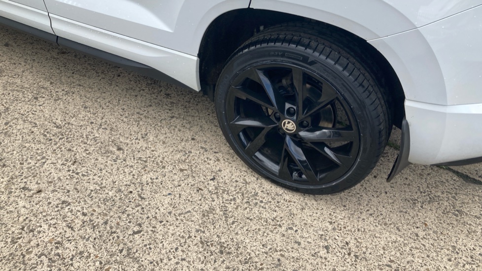 Skoda Karoq 1.5 TSI Sport Line 5dr DSG Petrol Estate - Image 22