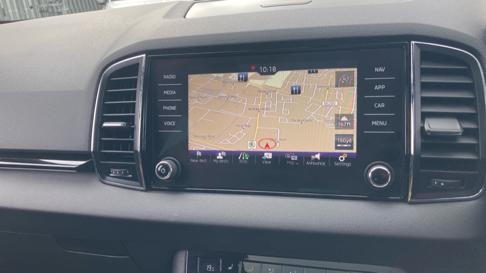 Skoda Karoq 1.5 TSI Sport Line 5dr DSG Petrol Estate - Image 36