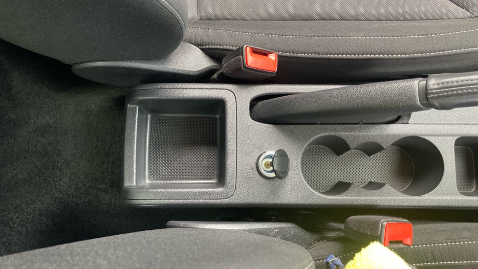 Skoda Fabia 1.0 TSI Colour Edition 5dr Petrol Hatchback - Image 38