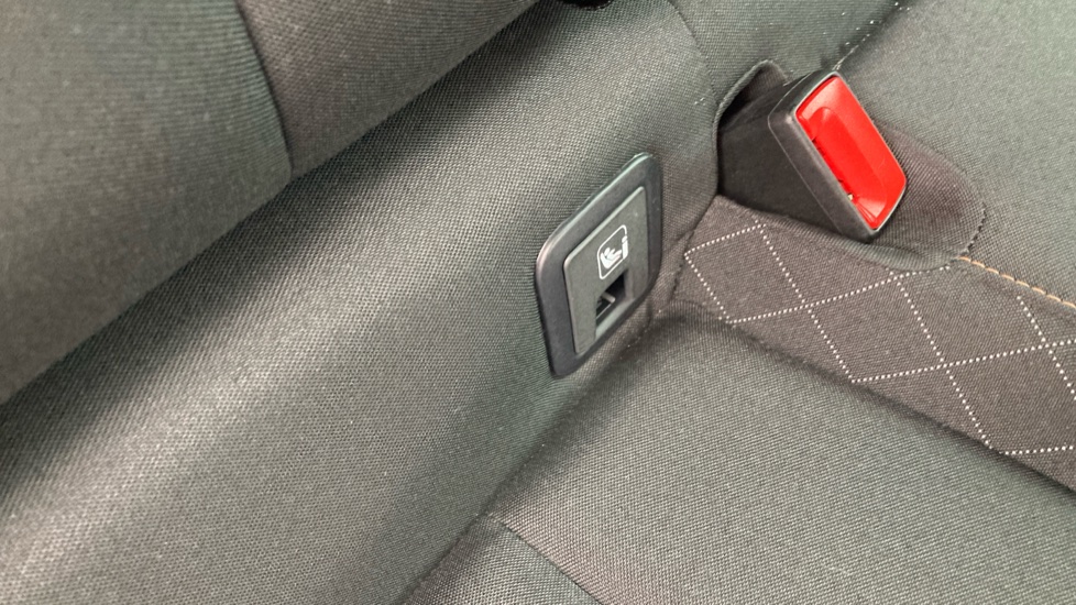Skoda Kamiq 1.5 TSI SE Drive 5dr Petrol Hatchback - Image 34