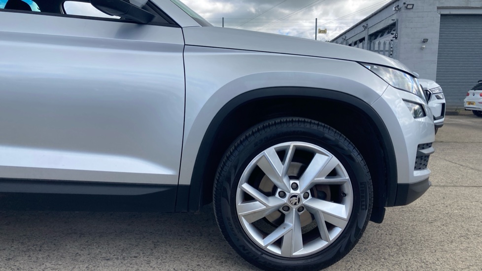 Skoda Kodiaq 2.0 TDI SE 5dr DSG Diesel Estate - Image 5