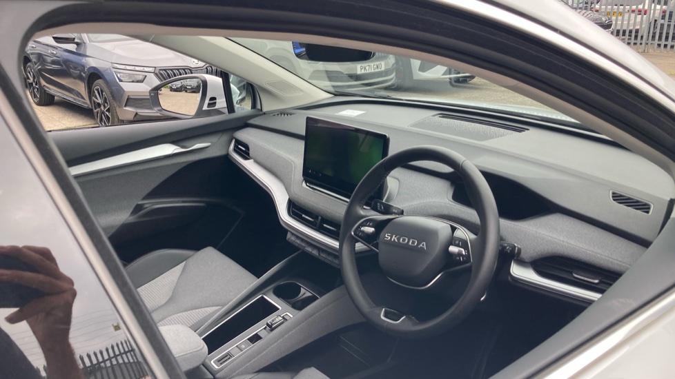 Skoda Enyaq 210kW 85 Edition 82kWh 5dr Auto Electric - Image 6
