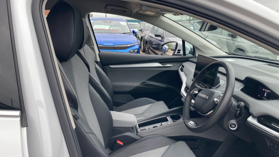 Skoda Enyaq 210kW 85 Edition 82kWh 5dr Auto Electric - Image 15